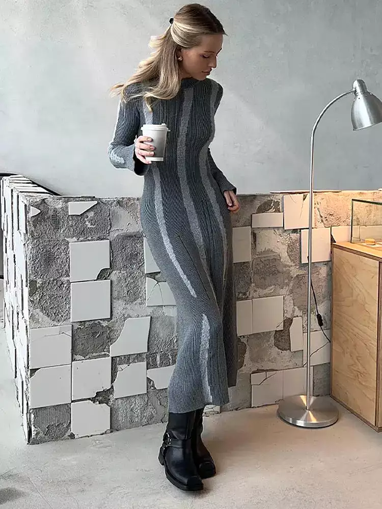 Fashion Striped O Neck Slim Knitted Maxi Dresses For Women 2024 Spring Contrasting Color Long Sleeve Dress