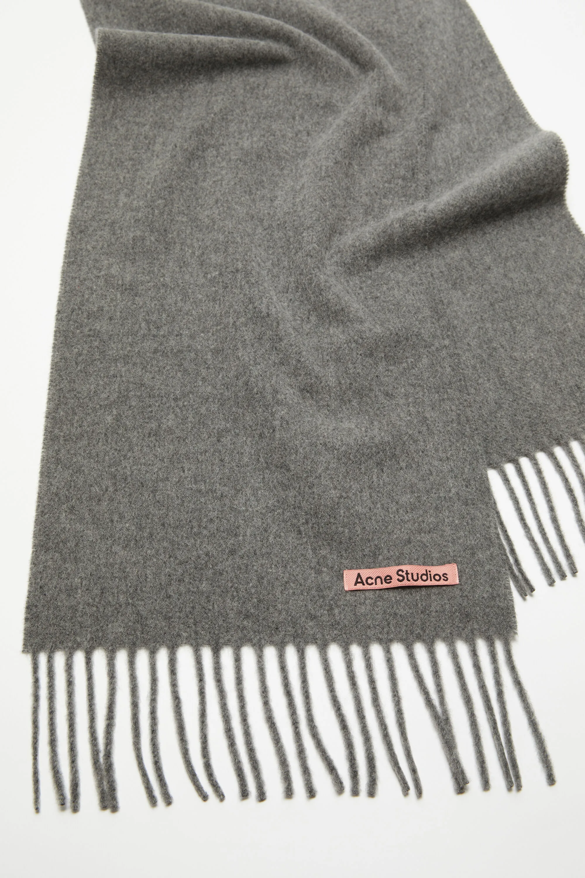 Fringe wool scarf - skinny