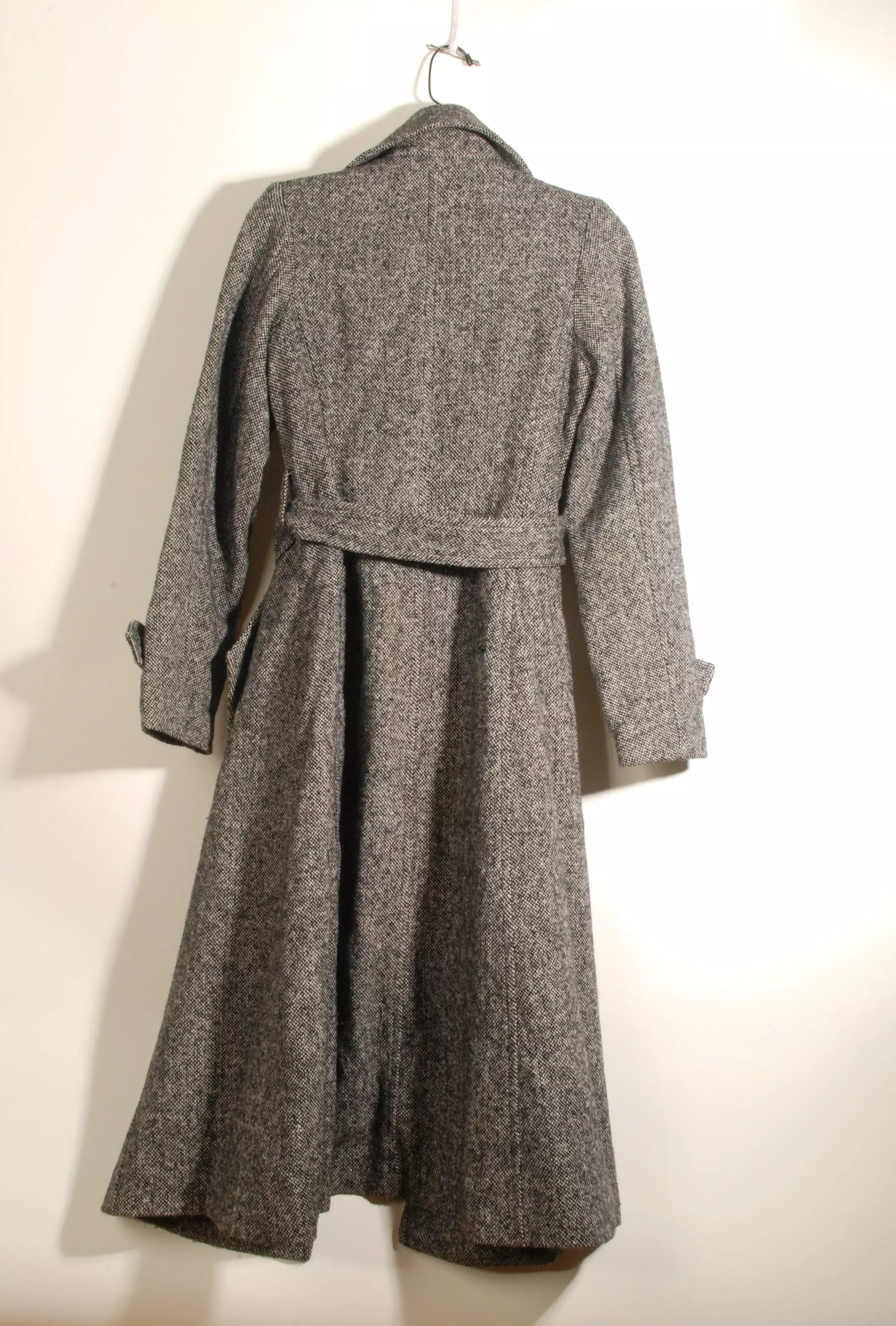 Grey Tweed Double Breasted Coat ° X-Small ° 2011