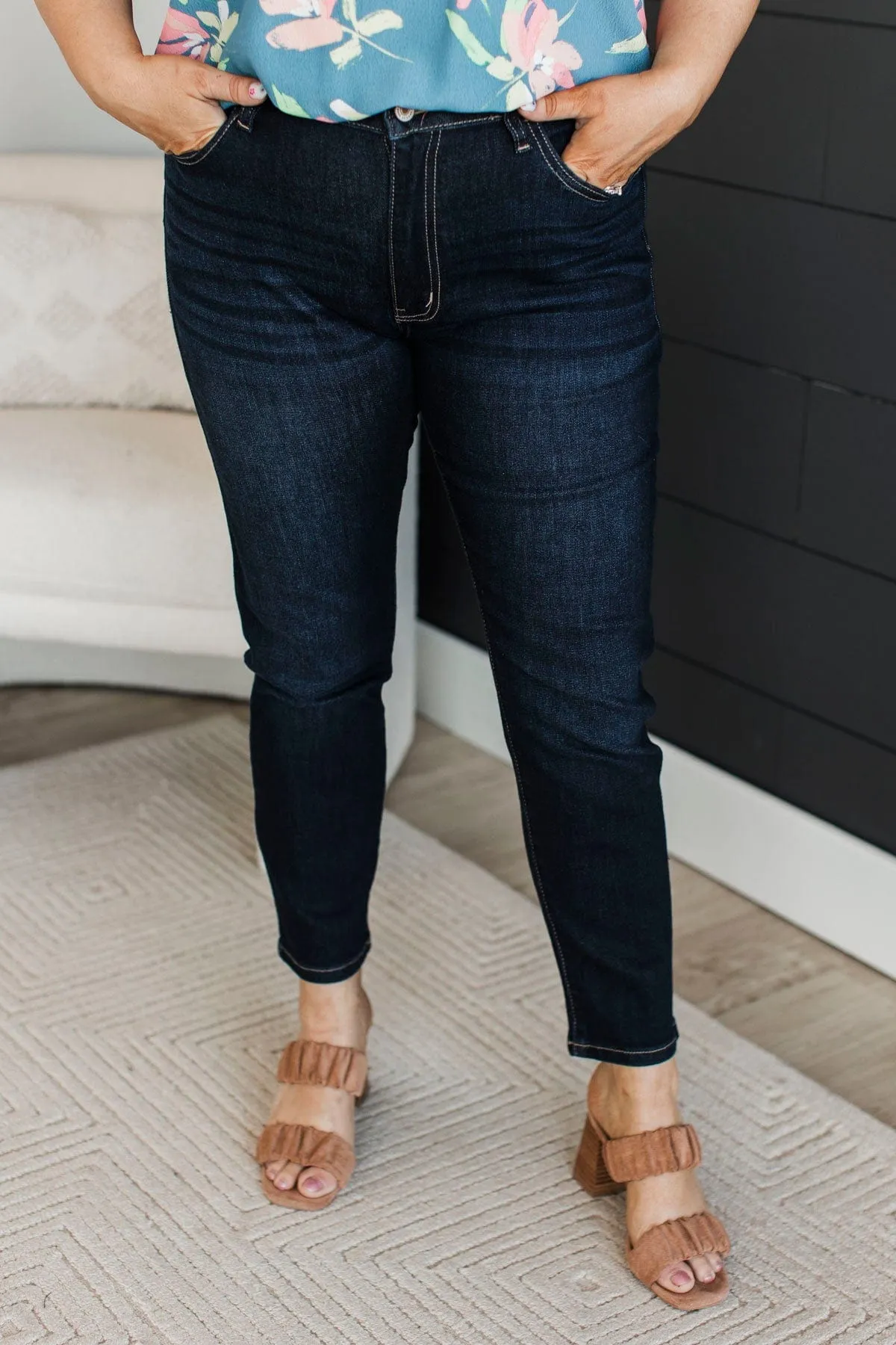 KanCan Crop Skinny Jeans- Caidence Wash