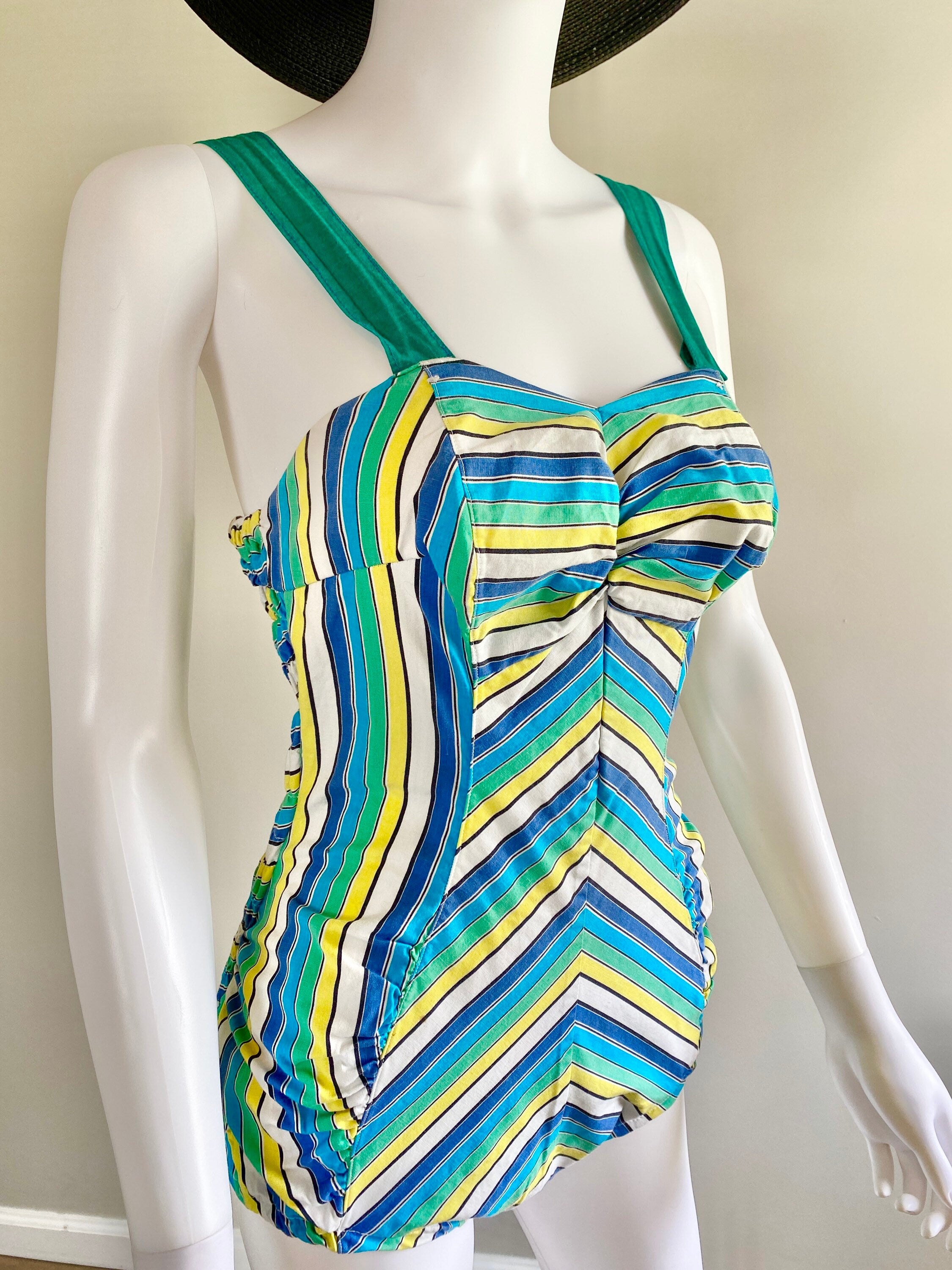 Vintage 1940s Striped Swimsuit / 40s Retro Bathing Suit / 40s Swimwear / Size S