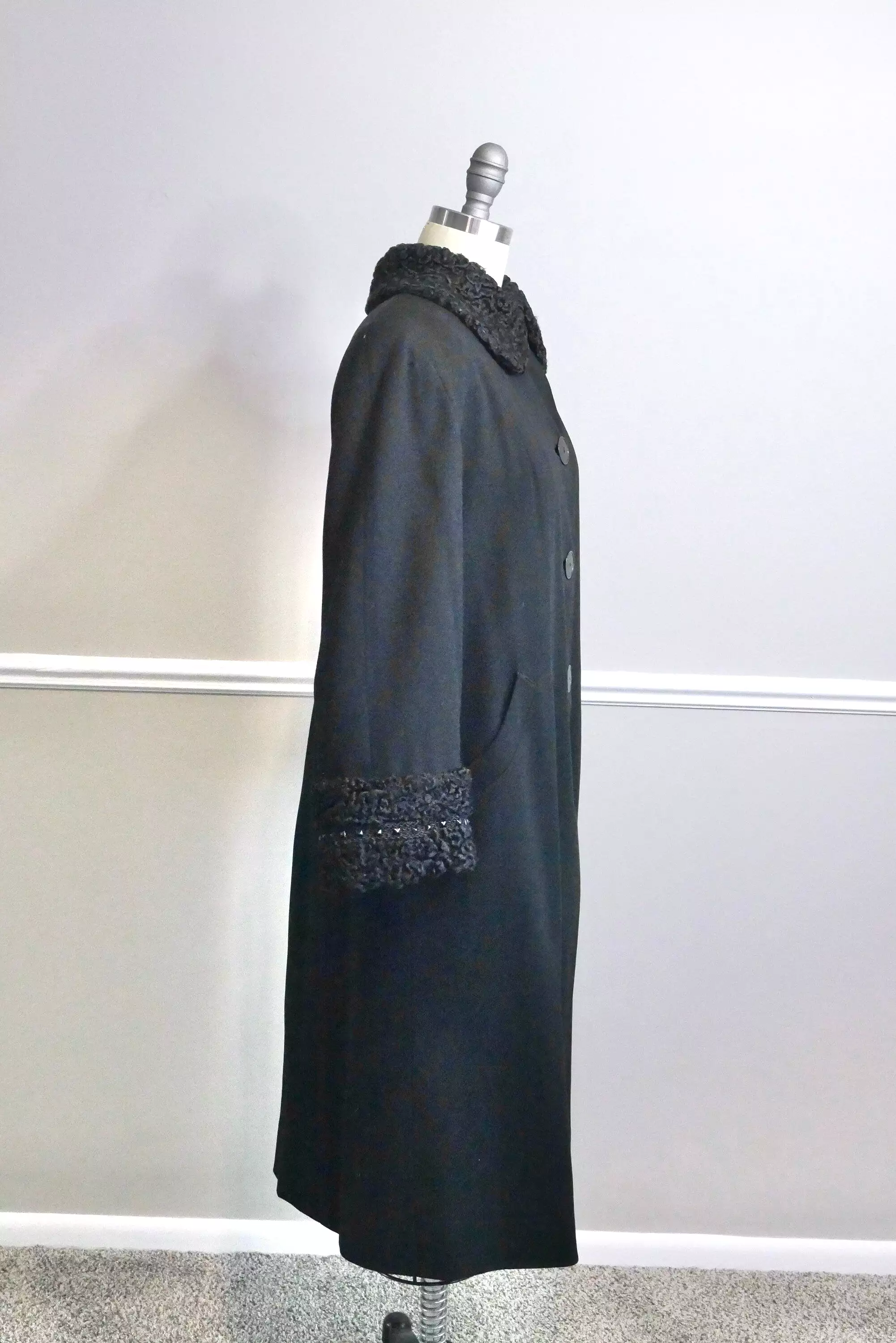 Vintage 1940s Studded Coat / 40s retro wool gaberdine old Hollywood full length coat size S