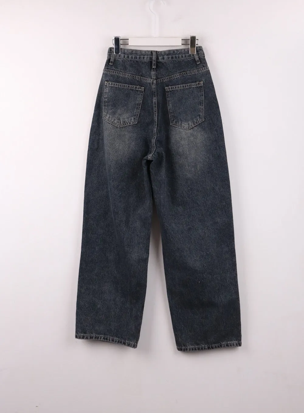 Washed Wide-Leg Jeans IJ430